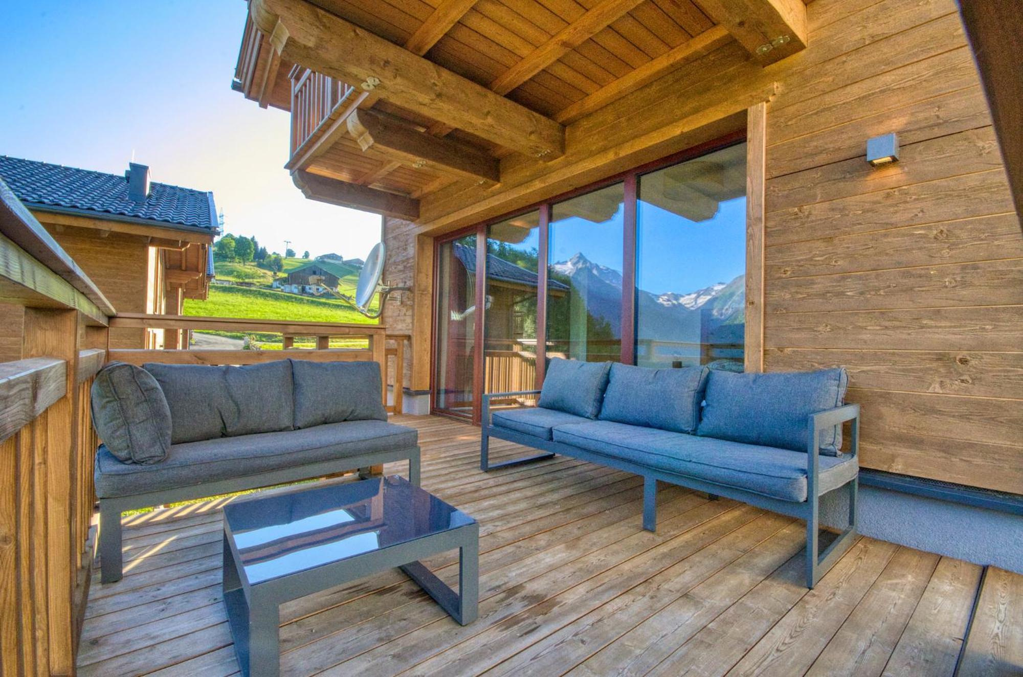 Ski-In Ski-Out Chalet Maiskogel "Bergli" - By Alpen Apartments Kaprun Exterior photo